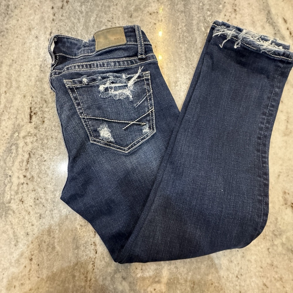 BKE Stella Jeans Sz 27x25 Low Rose Slim Skinny Dark Wash Distressed